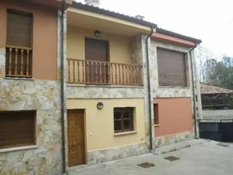 Chalet en calle calle Celorio, 219B