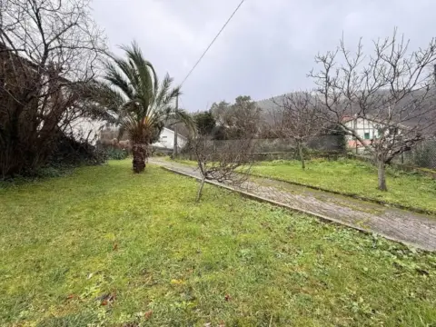 Chalet en Oriñón-Allendelagua