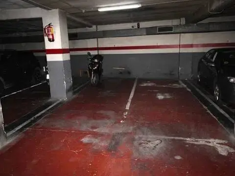 Garaje en Carrer de la Riera Blanca