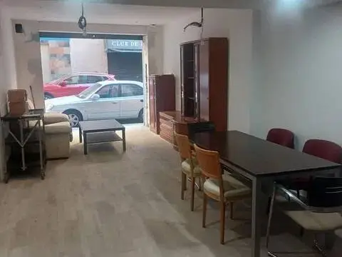 Local comercial en calle de Marta Barrie