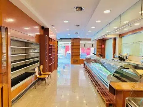Local comercial en Vallparadís