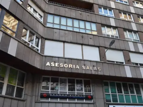 Oficina en calle del Alcalde Francisco Orejas Sierra