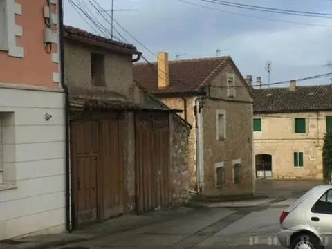 Casa rústica en Buniel