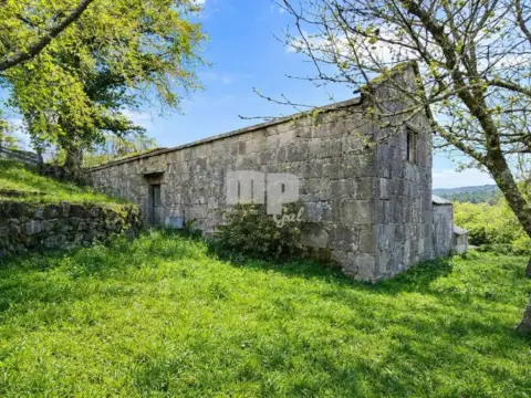 Casa rústica en Ponte Caldelas