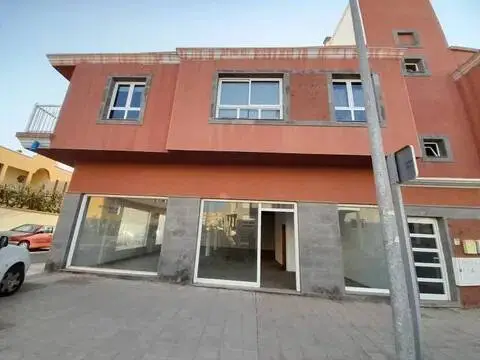 Local comercial en Buenavista-Fabelo