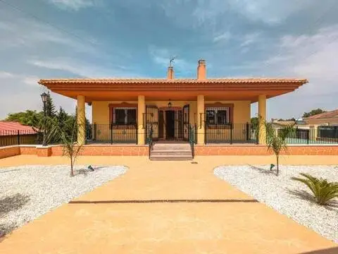 Chalet en Área de Molina de Segura