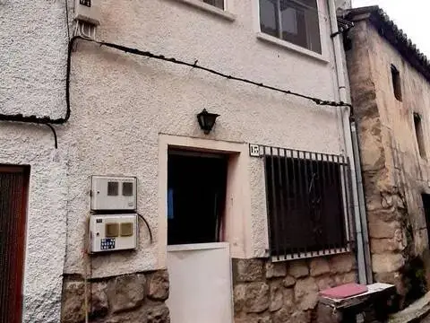 Casa rústica en Piedralaves