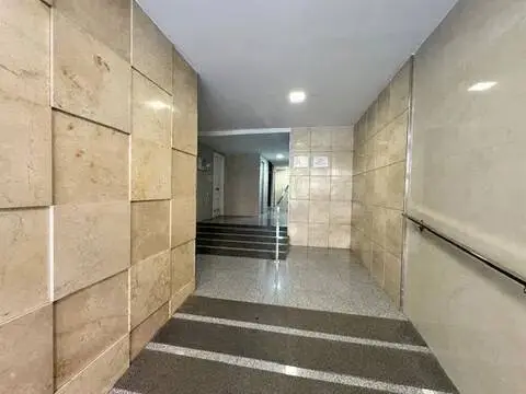 Piso en Travesía de Juan Pereda Pila