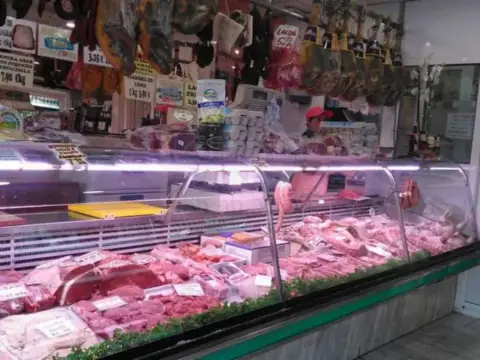 Local comercial en calle de Juan de la Cosa