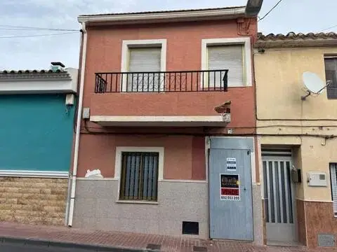 Chalet en Salinas