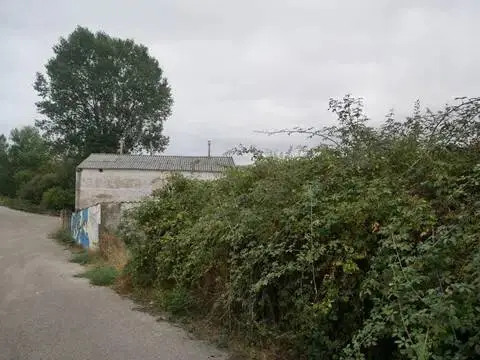 Terreno en calle calle San Hector Valdivielso, 16