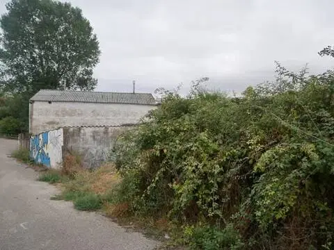 Terreno en calle calle San Hector Valdivielso, 16