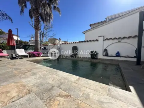 Chalet en Passatge Requesens