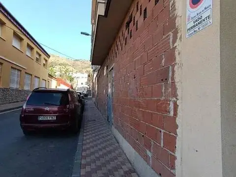 Local comercial en Los Ramos