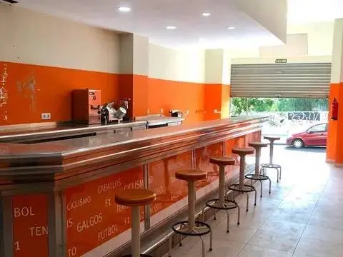Local comercial en calle Simon Bolivar