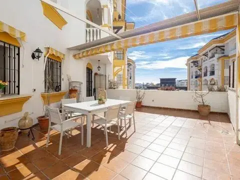 Piso en calle de la Haza del Mesón