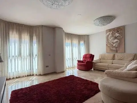 Piso en Avenida de Juan Carlos I