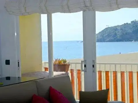 Piso en calle Ed Ap Les Medes, 1