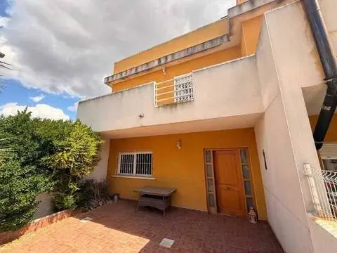 Casa en Hondón de los Frailes
