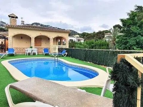 Chalet en Roca Grossa-Serra Brava