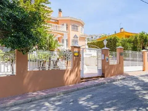 Chalet en Avenida de la Virgen de los Vientos