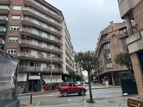 Garaje en calle del Doctor Huarte San Juan