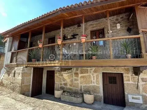 Chalet en Monterrei