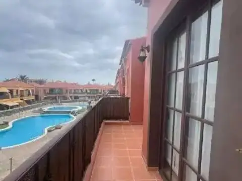 Piso en Costa del Silencio-Las Galletas