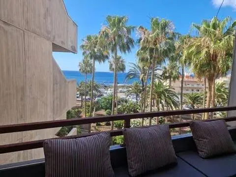 Piso en Costa del Silencio-Las Galletas