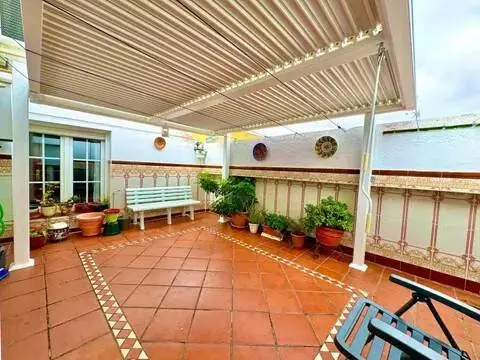 Chalet en Los Milagros-La Corchera