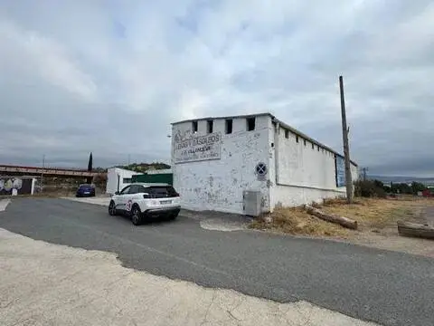Nave industrial en Estella-Lizarra