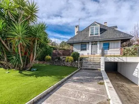 Chalet en Carrer del Vallès