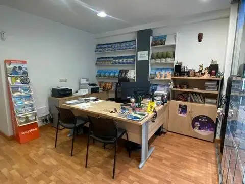 Local comercial en calle de Pablo Iglesias