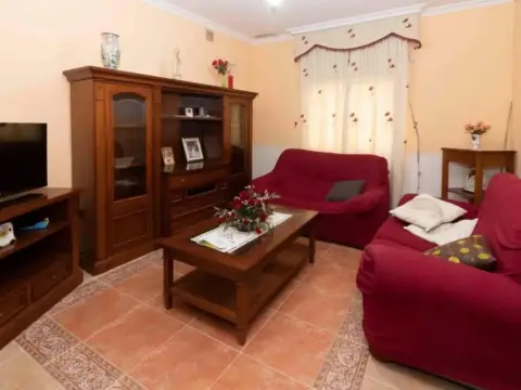 Chalet en Talavera la Real