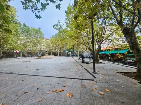 Local comercial en Casco Vello