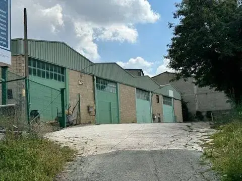 Nave industrial en Estella-Lizarra