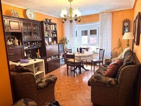 Piso en Santa Marina-Uxo