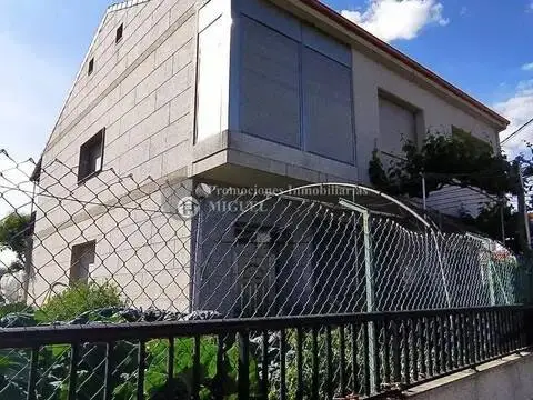 Chalet en Verín