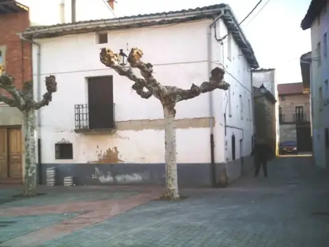 Casa rústica en Cihuri