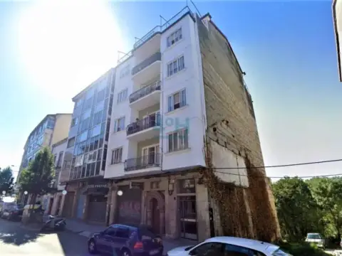 Edificio en Ourense Capital