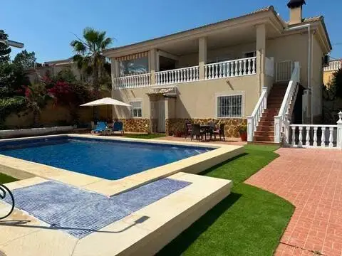 Chalet en Almoradí