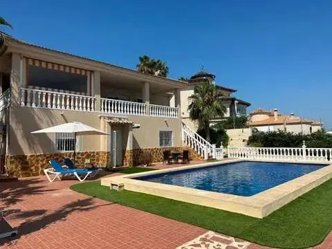 Chalet en Almoradí