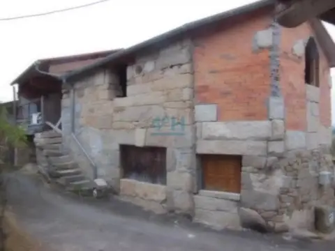 Chalet en O Pereiro de Aguiar