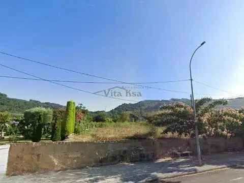 Terreno en Cenlle