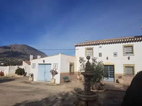 Casa rústica en calle Paraje Afueras, 68