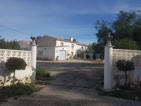 Casa rústica en calle Paraje Afueras, 68