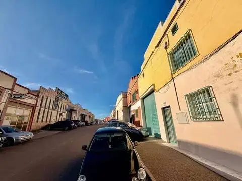 Nave industrial en Polígono de Paraiso