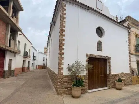 Casa rústica en calle Iglesia