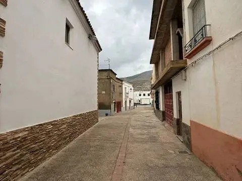 Casa rústica en calle Iglesia
