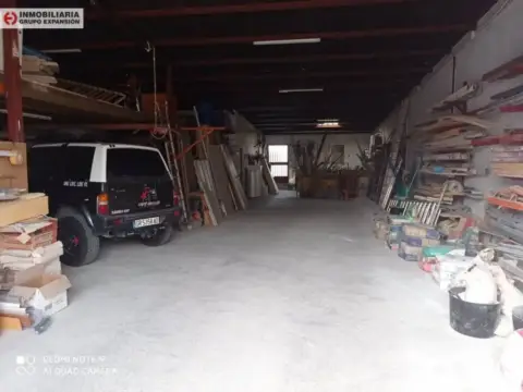Local comercial en Novelda